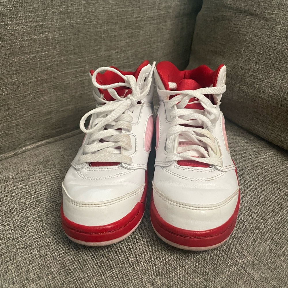 Valentine retro Jordan 5’s